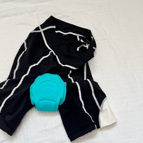 Louis Garneau padded cycle shorts - Picture 6 of 10